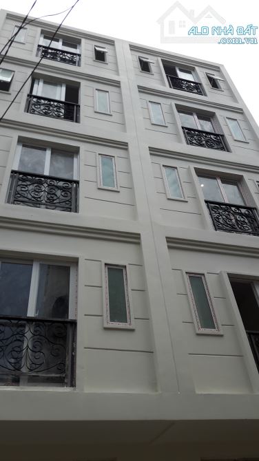HẺM XE HƠI LÊ VĂN SỸ (Q3), 6.6x22m, 3 tầng, giá 35 tỷ