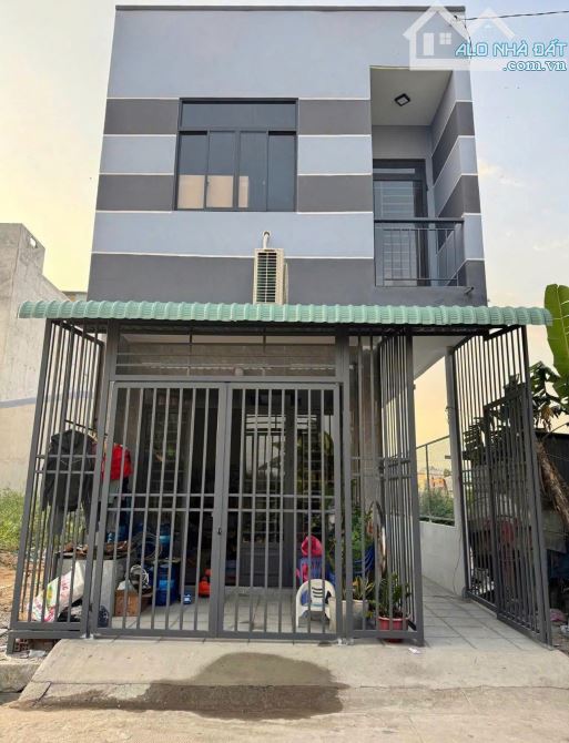 Bán nhanh dãy trọ 10 phòng 200m2 ngay Tân Thông Hội Củ Chi giá chỉ 850tr