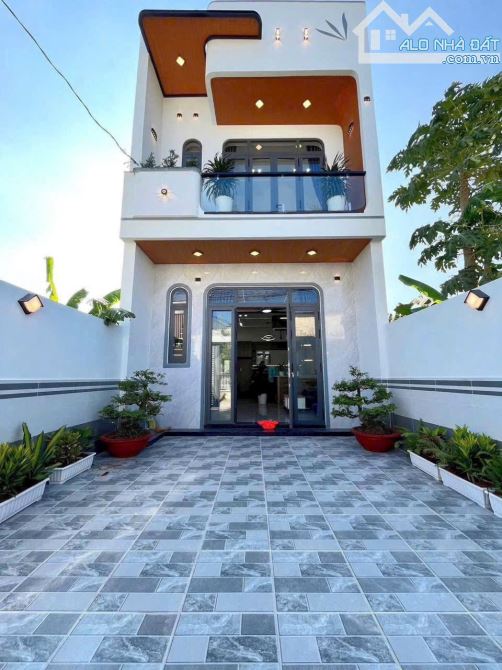 📣Em Bán Căn Nhà Độc Lập Gần Chợ Tân Phong - Giá Chỉ Nhỉnh 1 Tỷ