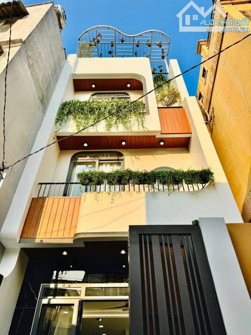 Cần Tìm Chủ Mới Bán Nhà Trên Đường Bùi Đình Túy,P12,Bình Thạnh.Giá 4tỷ890/65,1m2.Sổ Sẵn.