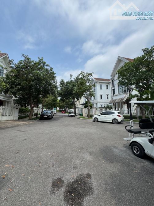 BÁN NHÀ VINHOMES RIVERSIDE HOA LAN LONG BIÊN - 385M² X 4T MT 15.32M - VIEW SÔNG - 208 TỶ