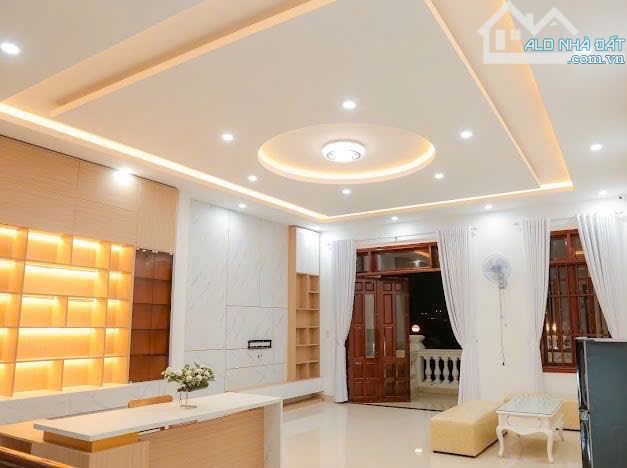 🏠🏠Homestay 4 tầng mặt tiền Hàn Mặc Tử, phường Vỹ Dạ, TP Huế