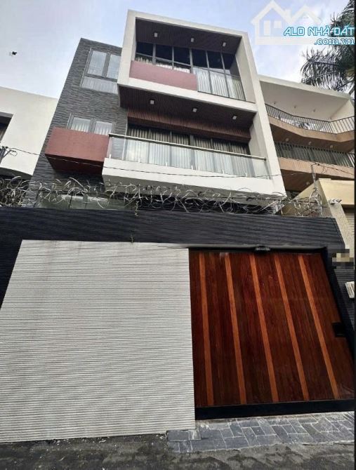 BÁN BIỆT THỰ MINI HẺM OTO LÝ THƯỜNG KIỆT, QUẬN 11. GIÁ CHỈ 5,5Tỷ/ 6,5mx13m. NỞ HẬU TÀI LỘC