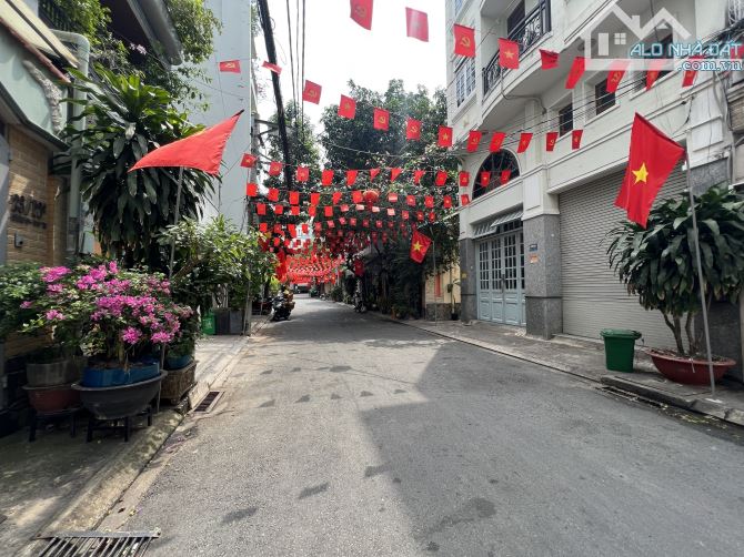 Hẻm xe hơi 8m Cộng Hòa giá 19 tỷ