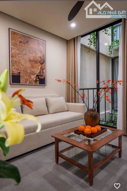 Cần bán villa boutiqued Mỹ Khê 5 tầng 16P dòng tiền 200-300tr/ tháng
