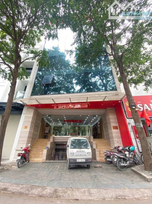 Bán Tòa Văn Phòng 9 Tầng Bán Hầm Phố Nam Trung Yên 130m2 Mt 9m Giá Chỉ 99 Tỷ