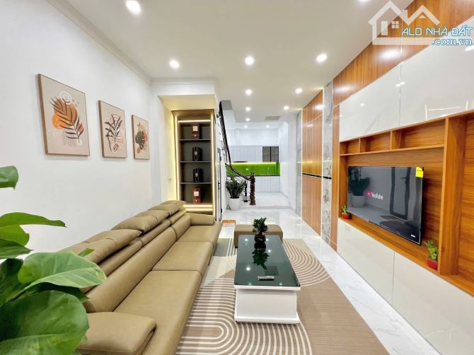 Bán căn Chung cư Đồng Tàu, Hồng Hà Thịnh Liệt, 60m2 gồm 2 ngủ 1 vs Giá chỉ 3.05 tỷ( ctl)