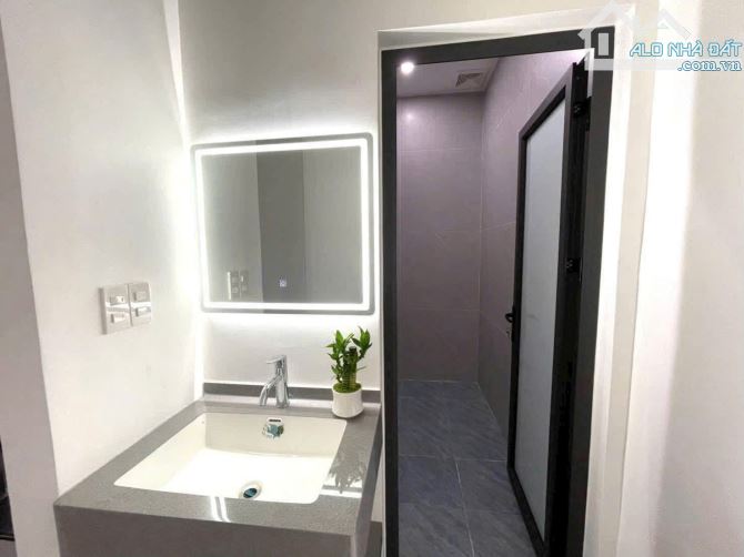 Nhà Đẹp 3 Tầng Quỳnh Cư, Hùng Vương, Hồng Bàng, Hải Phòng – 3 Phòng Ngủ, Giá Chỉ 3,1 Tỷ