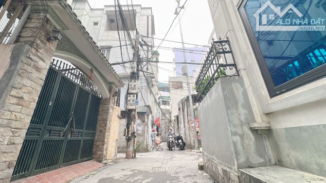 LÔ GÓC 2 MẶT TIỀN NGÕ THÔNG ÔTÔ - MỸ ĐÌNH NAM TỪ LIÊM 99M2 - 4 TẦNG.MT 9m Giá 25 tỷ:
