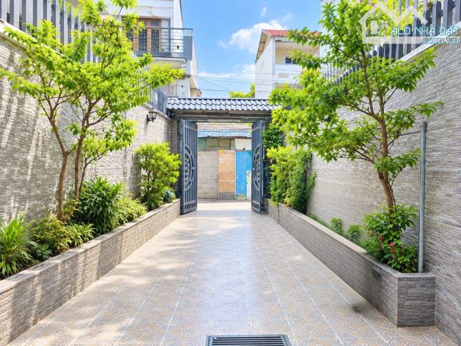 hẻm xe hơi 4 tầng hoài thanh -q8-4.3x28 - 4pn - View Bờ Kè Hoài Thanh Nhỉnh7t.Y ( khương