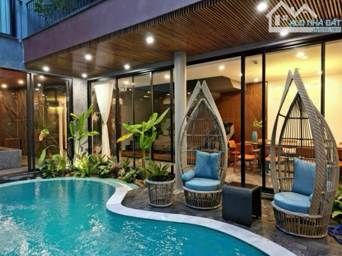Bán Villa siêu Vip đường Đoàn Khuê, Nam Việt Á, doanh thu siêu tốt