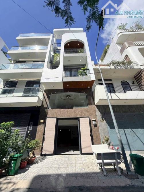 CHÍNH CHỦ KÝ GỬI BÁN GẤP NHÀ HUỲNH VĂN BÁNH,PHÚ NHUẬN - GIÁ:4.27TỶ/72m2(4x16m)