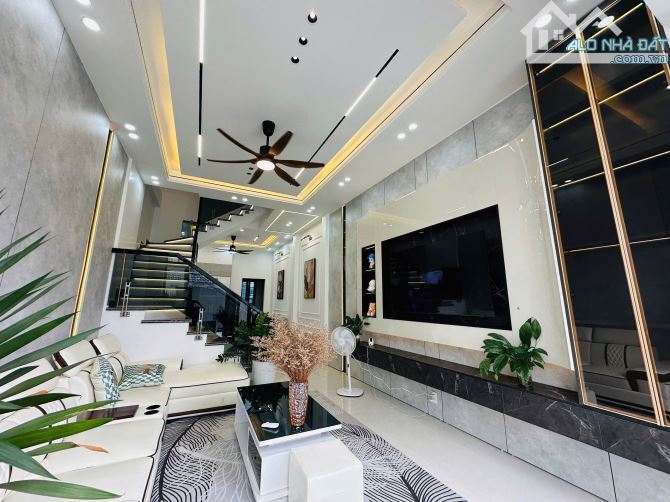 Bán nhà Quỳnh Hoàng, An Dương ô tô 50m chỉ 3,x tỷ.