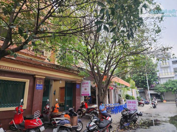 GIẢM 3 TỶ - Mặt Tiền Đường Miếu Nổi ngay Phan Xích Long , 4.4x15m, 66m2 ,chỉ ~ 220 Triệu/m