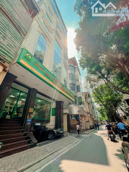 BÁN TÒA VP TRUNG TÂM CẦU GIẤY, LÔ GÓC, 9 TẦNG THANG MÁY, 106M, GIÁ 57 TỶ