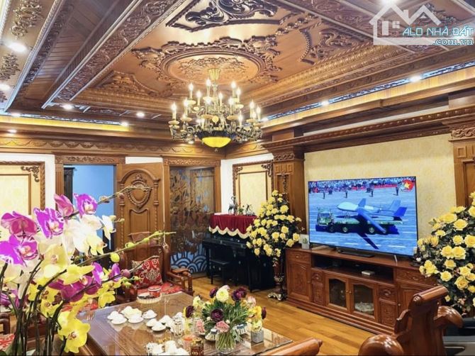 💎 BÁN NHÀ NGUYỄN SƠN, PHƯỜNG BỒ ĐỀ: 98M² X 5 TẦNG, KHU PHÂN LÔ CÁN BỘ VIP, 12.8 TỶ