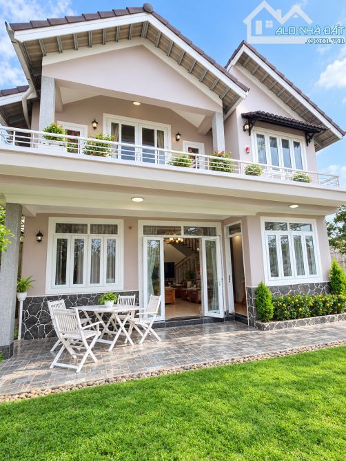 BÁN BIỆT THỰ SÂN VƯỜN - 303,7M2 - 19 TỶ - ĐƯỜNG PHAN CHU TRINH - P9 ĐÀ LẠT