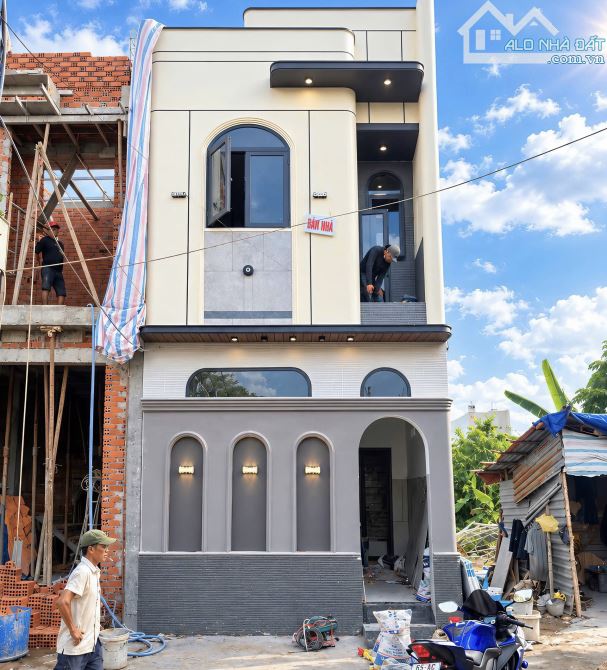 NHÀ TRỆT LẦU XÂY MỚI - FULL NỘI THẤT. GẦN CHỢ AN BÌNH VÀ BV NHI ĐỒNG H112 HOÀNG QUỐC VIỆT