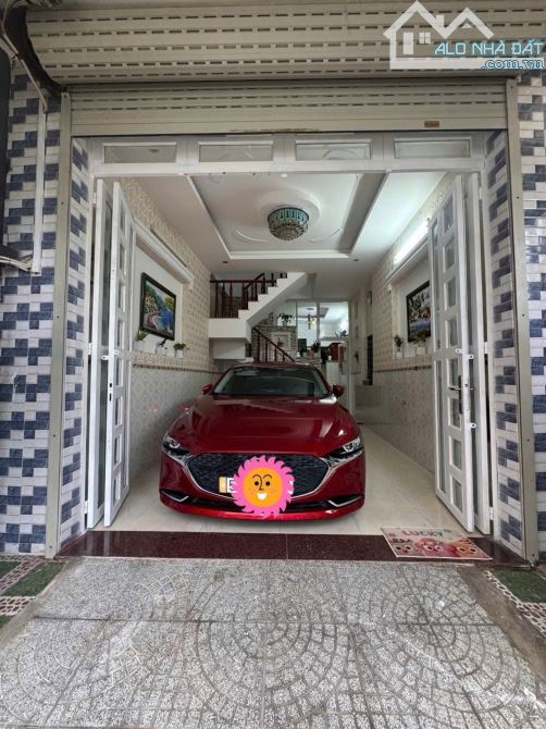 Bán Nhà Hẻm 6m - HOÀNG NGÂN P16 Quận 8 - Ô tô ngủ nhà - 4x10,3 - 2 Tầng - 2PN - Giá 4,x Tỷ