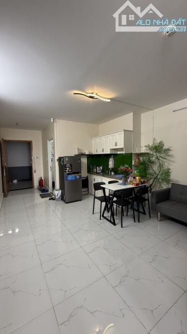 Bán CC 8x Đầm Sen,48m2, 2pn có sổ hồng, chỉ 2.85 tỷ thương lượng