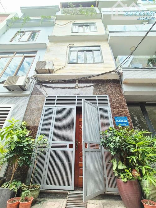 BÁN NHÀ ĐẸP 4 TẦNG 45M2 - MẶT TIỀN 3.6M - NGÕ THOÁNG Ô TÔ ĐỖ CỬA - 204 CỔ LINH, LONG BIÊN