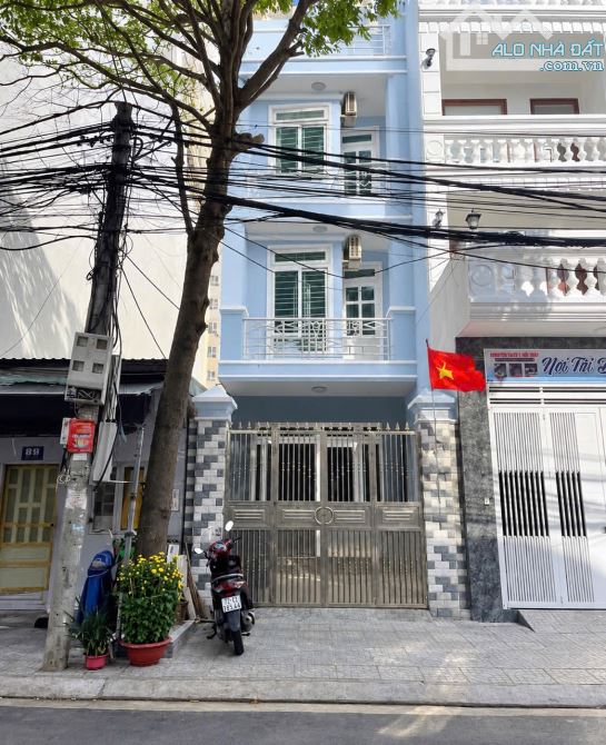 Bán nhà 1 trệt 3 lầu mặt tiền hồ quý ly gần biển bãi sau thuỳ vân giá 13,5 tỷ