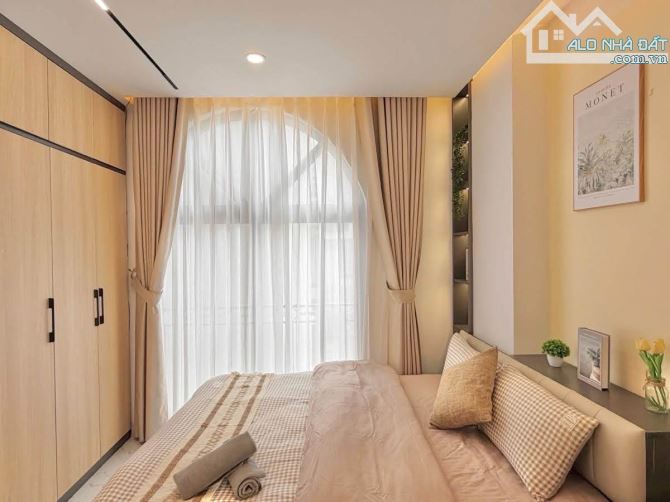 Bán CCMN Hồ Linh Quang, cách hồ 10m, 46m² x 7T, thang máy, PCCC, 11 phòng KK, DT 70 tr/ th