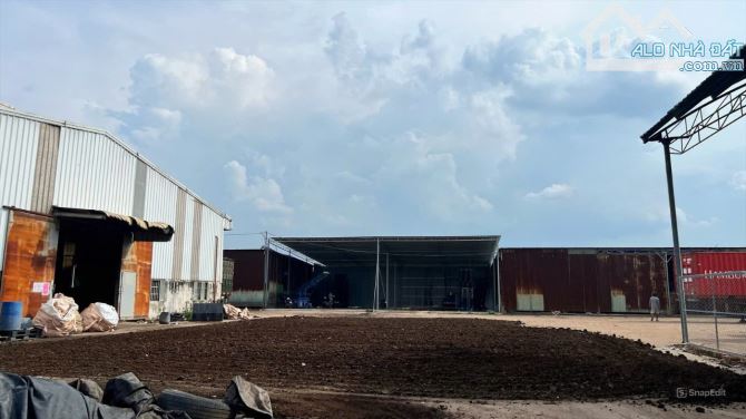 Bán nhà máy sản xuất Phân bón tại Vĩnh Cửu Đồng Nai, 8800m2, giá 32 tỷ.