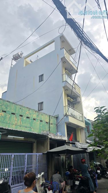 Bà Ký phường 9 quận 6 - Dt: 33.4m2 4 tầng - 3PN - 5 tỷ 5
