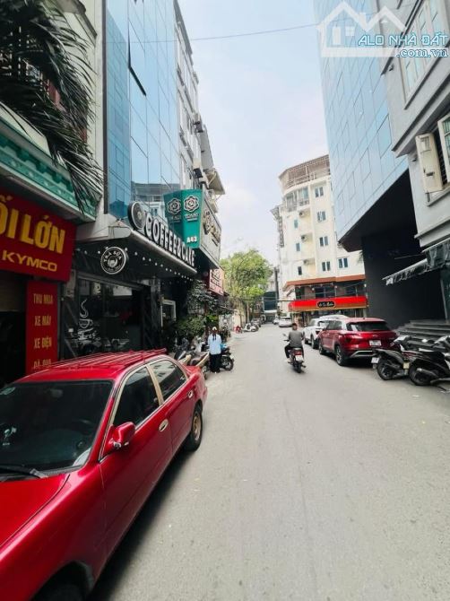 Bán Gấp Phân Lô Kinh Doanh , Thang Máy, Q Cầu Giấy. 68M 8T MT 4,5m Giá 35,5 Tỷ