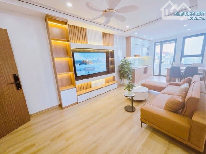 BÁN CẮT LỖ CĂN 3 NGỦ, LÔ GÓC 111 MÉT Ở MỄ TRÌ , HÀ NỘI CHỈ 5,99 TỶ