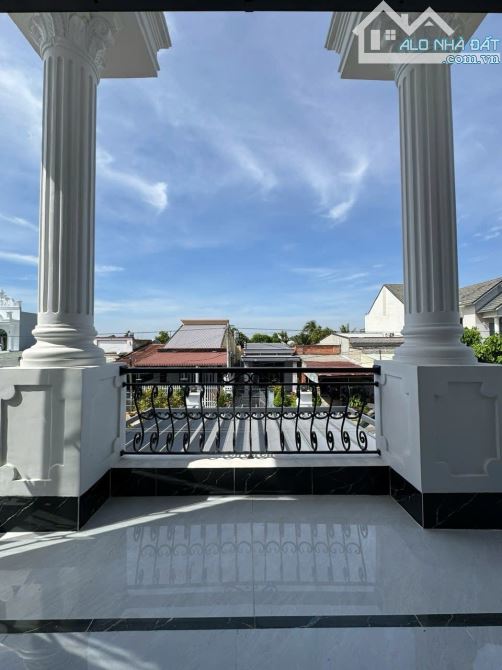 Bán nhà lầu 5 x 29 hiệp ninh chỉ 2 tỷ 780