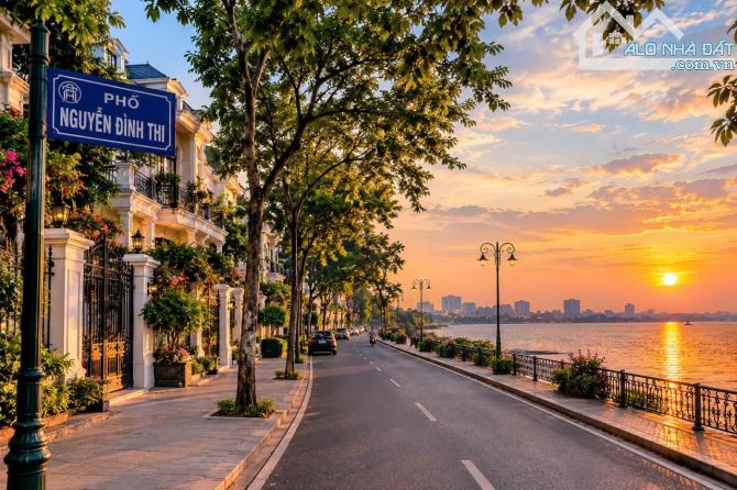 BÁN BIỆT THỰ PHỐ NGUYỄN ĐÌNH THI - TÂY HỒ