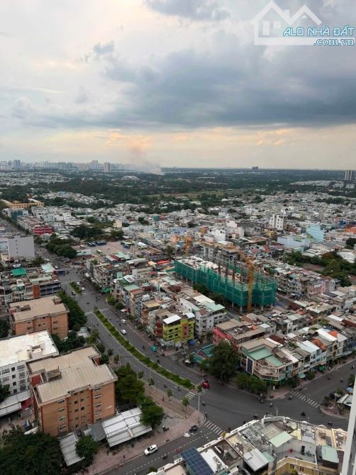 Chủ bán gấp CC SaigonSkyview,Q8,tầng 15,view đẹp,2PN,2WC,75m,chênh nhẹ