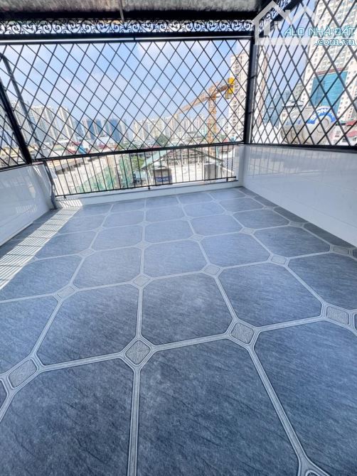 PHÂN LÔ VŨ HỮU - THANH XUÂN, 60M2, 8 TẦNG THANG MÁY, Ô TÔ VÀO NHÀ CHỈ 24+TỶ