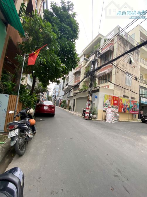 GÓC 2MT HXH KHU K300 – NGAY LOTTE MART CỘNG HÒA – 12 CHDV – 70m2 CHỈ 14 TỶ TL
