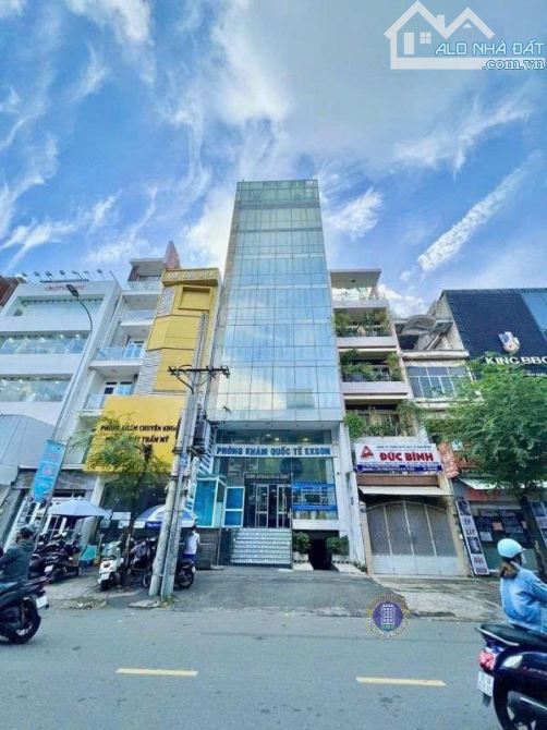 Toà nhà văn phòng mặt tiền Sư Vạn Hạnh, Phường 12, Quận 10