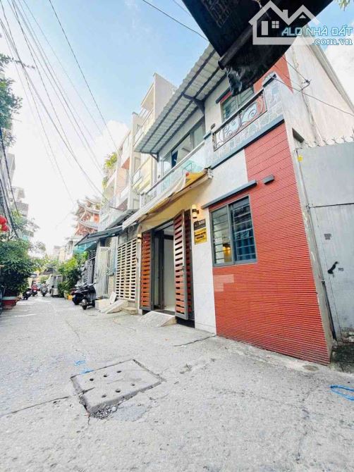 Nhà quận 8 - Ngay Âu Dương Lân - 3 Tầng. - Hẻm 6m - 5,5 x14m - Nhỉnh 6 tỷ
