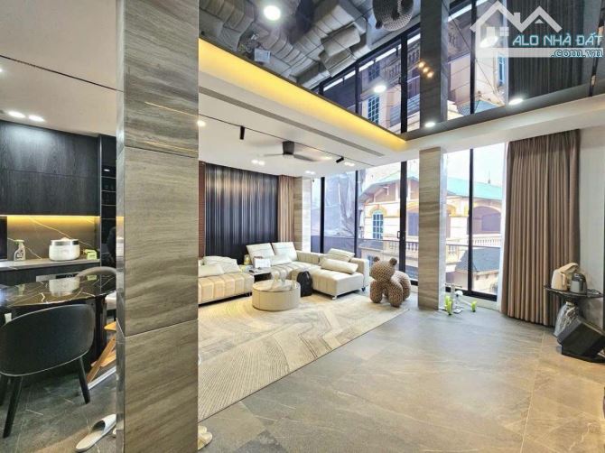 🏡 BÁN NHÀ LÔ GÓC NGUYỄN VĂN CỪ, PHƯỜNG BỒ ĐỀ – 50M² – 5 TẦNG – 6.9 TỶ – Ô TÔ ĐỖ CỬA