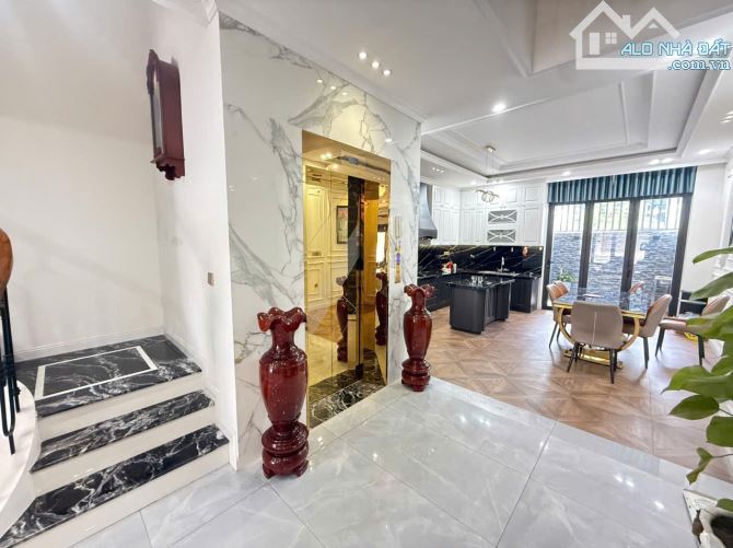 BÁN NHÀ MỚI ĐẸP ĐƯỜNG SỐ 7, PHƯỜNG NAM NHA TRANG có thang máy