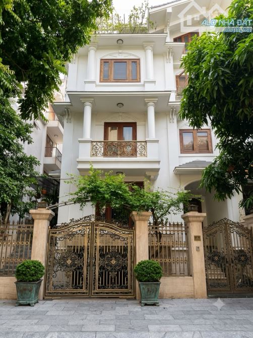 Bán nhà riêng, 145 m², Hai Bà Trưng