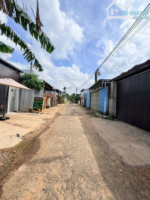 Kho mặt tiền D2 Đạt Lý - Tân An, Chỉ 2 tỷ 690, 10x22m thổ cư Sẵn
