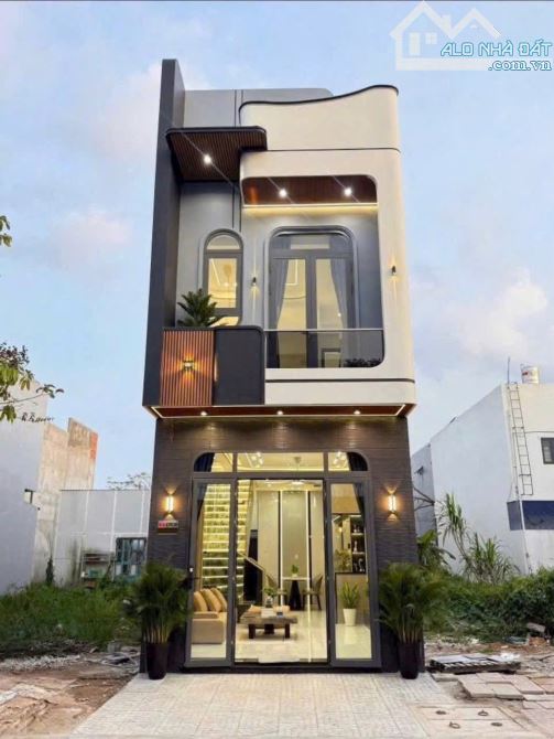 Bán Nhà Vừa Xây Mới 120m2 Giá Cực Kì Ưu Đãi Cho Khách Thiện Chí