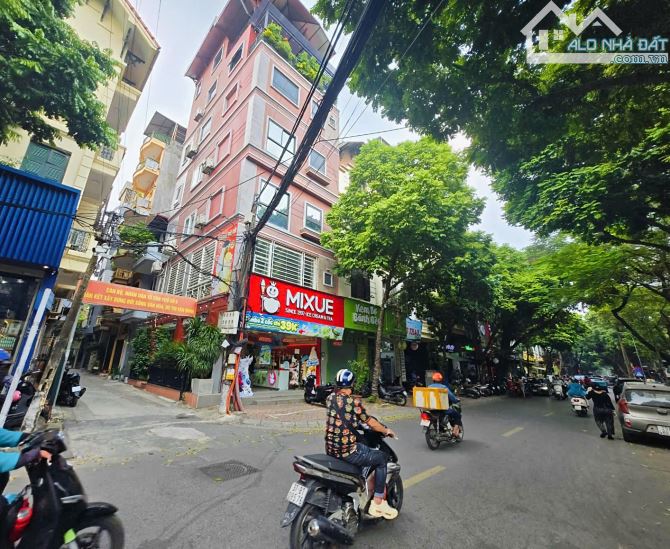 Gấp Mặt Phố Nghĩa Tân, đường to vỉa hè kdoanh tốt 7 tầng thang máy lô góc 65m2.Giá 38.8 tỷ