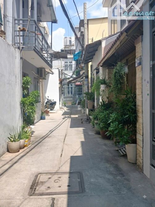 Nhà tốt giá tổt chủ cần bán rất gấp thương lượng mạnh