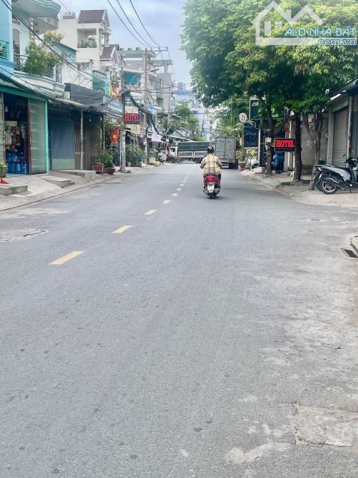 Nhà mặt tiền đường kinh doanh buôn bán cực kỳ tốt