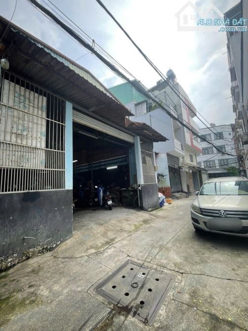 BÁN ĐẤT TẶNG KHO - 2MT TRƯỚC SAU - HXT KHUÔNG VIỆT - NGANG HƠN 8M - 212M2, SỔ ĐẸP- CHỈ 25T