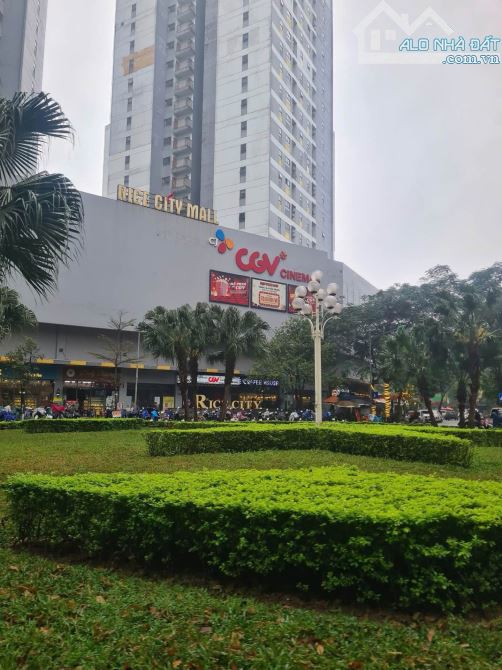 37 tỷ/612 m2 / Sàn Văn PHÒNG/ Linh Đàm/ Sổ Lâu Dài
