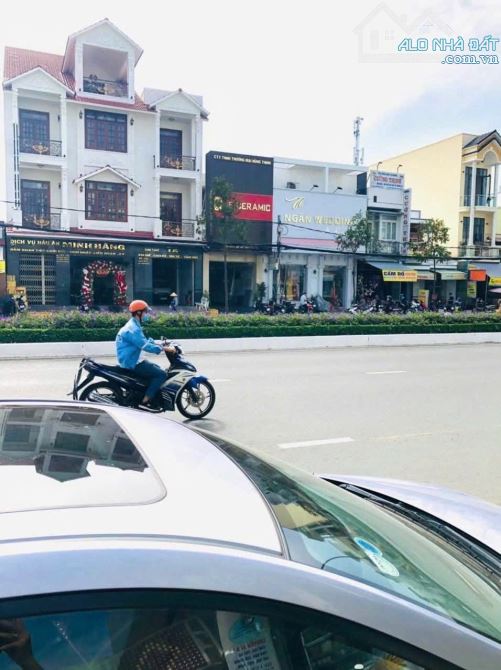 🏦BÁN NHÀ MẶT TIỀN ĐƯỜNG NGUYỄN VĂN CỪ , AN HOÀ - ĐANG CHO THUÊ 25 TRIỆU/THÁNG