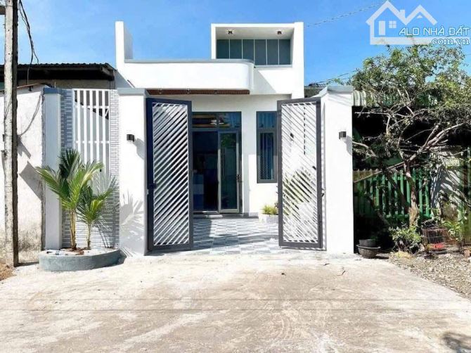 Nhà cấp 4 ngay Changsin Đồng Khởi thanh toán 200tr dọn đồ vô ở luôn